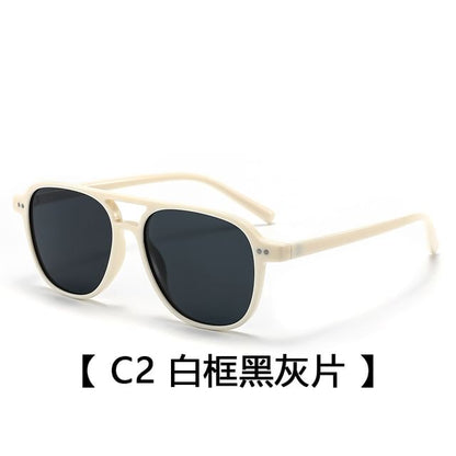 Aviator Plastic Sunglasses