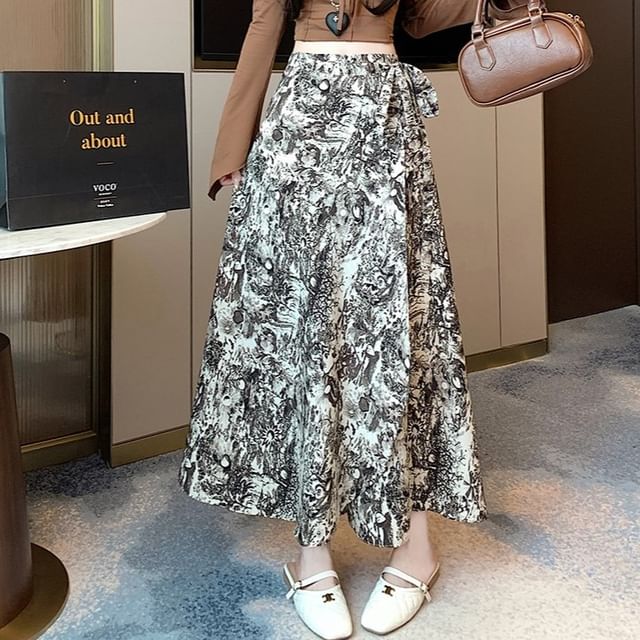 Maxi A-Line Skirt High Patterned Waist