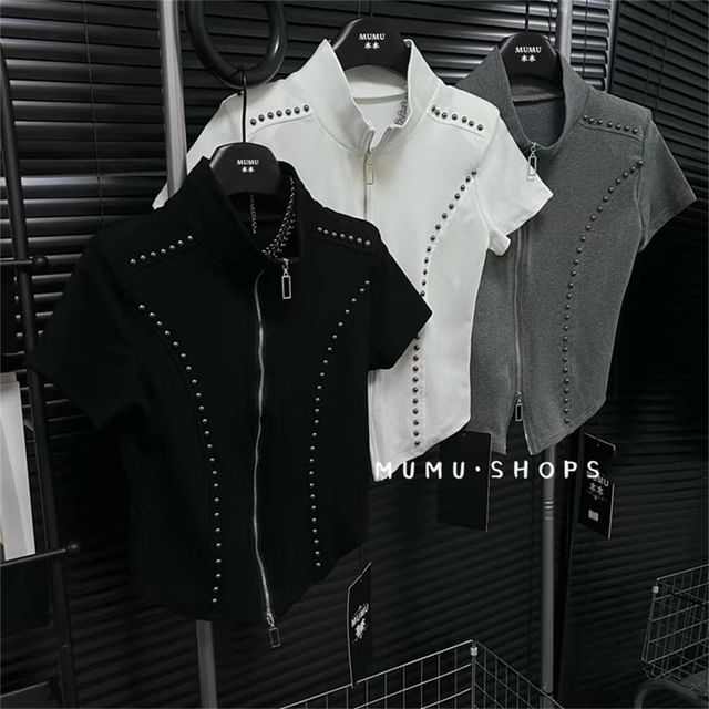 Short-Sleeve Fit Turtleneck Slim Studded Plain T-Shirt Zip