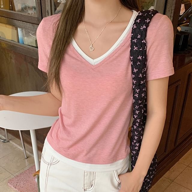 Trim Tee Mock Contrast Short-Sleeve Two-Piece V-Neck