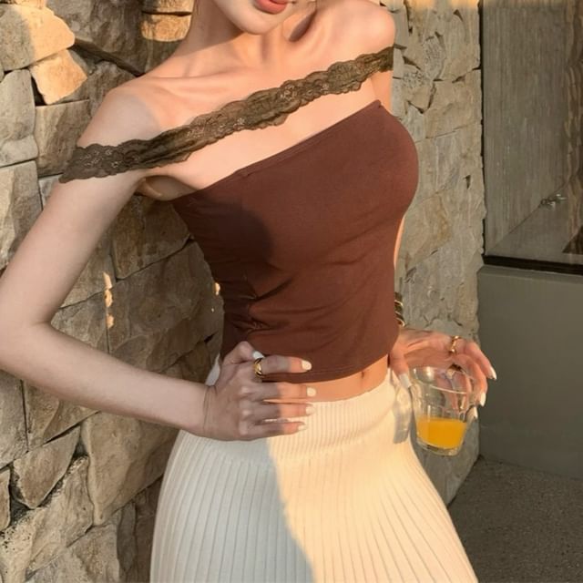 Panel Lace Halter Padded Fit Crop Plain Top Slim