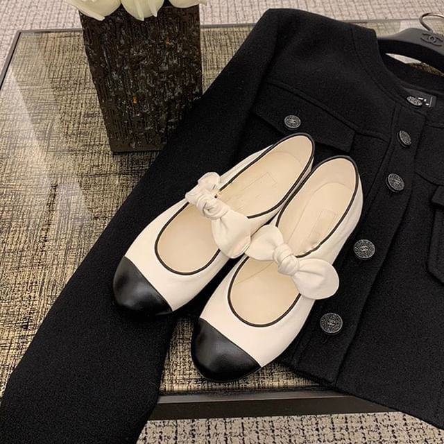 Faux Ballet Bow Two Tone Leather Flats