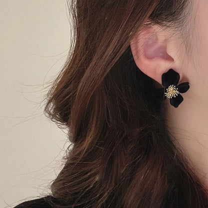 Earring Stud Velvet Flower