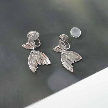 Clip-On / Tail Fish Earring Stud