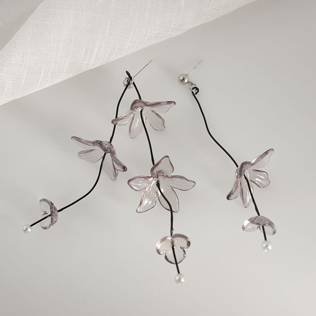 / Flower Clip-On Drop Asymmetrical Earring