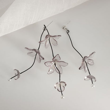 / Flower Clip-On Drop Asymmetrical Earring