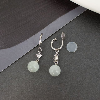 Earring (Various Faux Stone Dangle Cuff Alloy Designs) / Ear Eye Cat