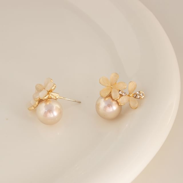 Alloy (Various Designs) Pearl Cat Stud Cuff Stone Eye Earring Faux / Ear Floral