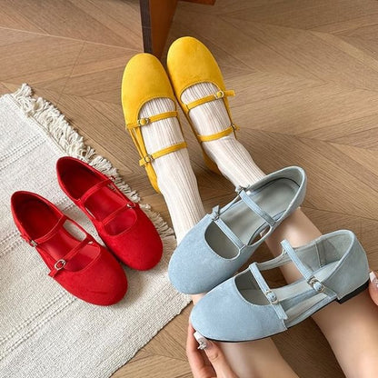 Faux Suede Mary Jane Plain Shoes Cutout