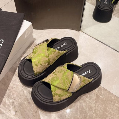 Strap Platform Cross Sandals