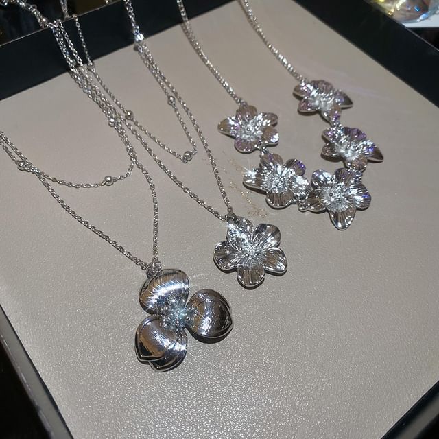 Floral Choker Alloy (Various Designs)