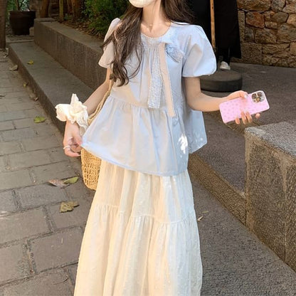 Lace Crew Blouse Neck Bow Trim Puff-Sleeve Accent