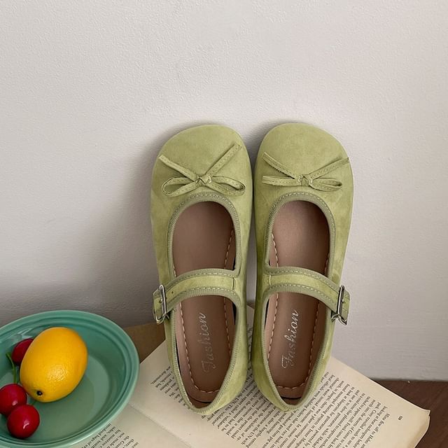 Plain Flats Jane Bow Accent Mary
