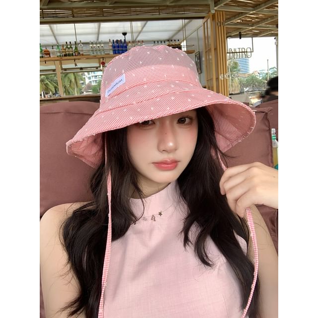 Lettering Bucket Plaid Applique Hat