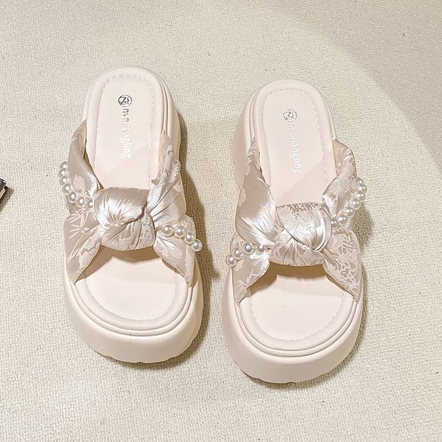 Slide Sandals Faux Platform Pearl Knot Patterned