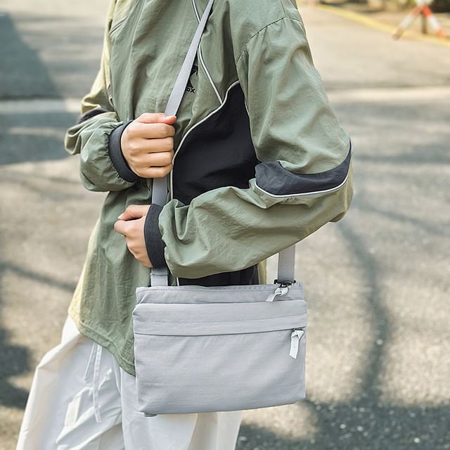 Bag Multi-Pocket Crossbody