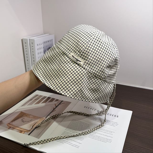 Cloche Hat Plaid