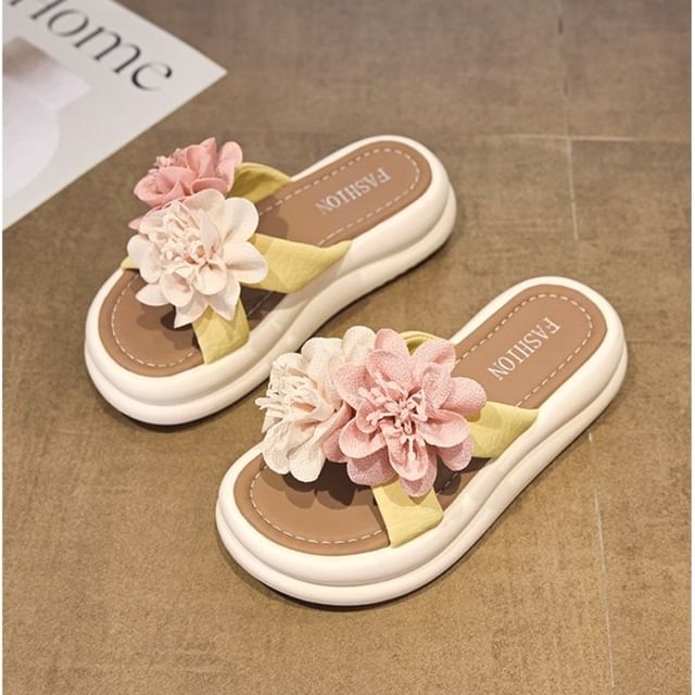 Slide Floral Platform Sandals