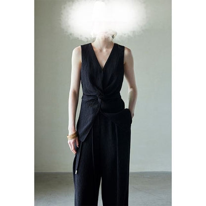 Knot V-Neck / Rise Pants Plain High Top Wide Tank Leg Slit