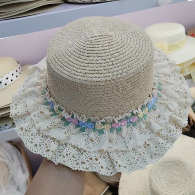 Straw Lace Floral Trim Hat