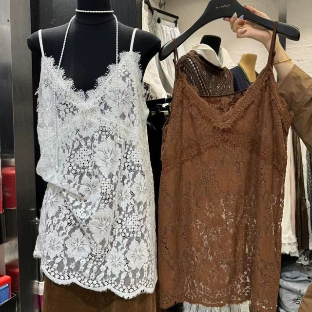 Lace V-Neck Spaghetti Strap Cami Top Plain