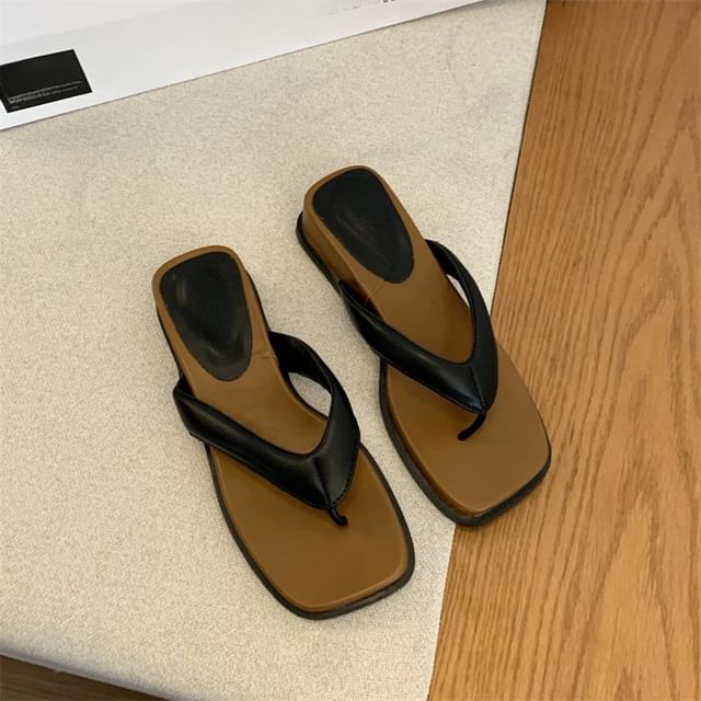 Flip-Flops Wedge Heel