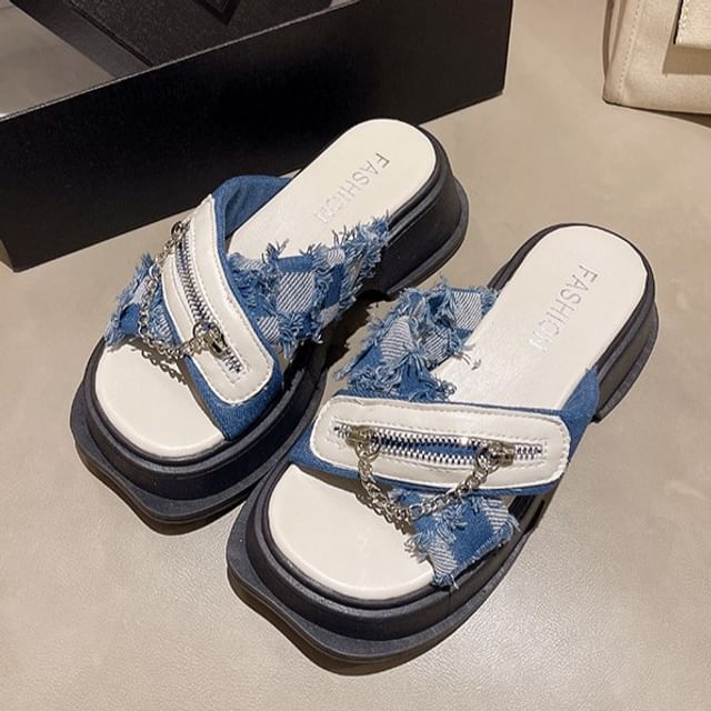 Detail Chain Cross Slide Zipped Sandals Strap Platform Heel Chunky