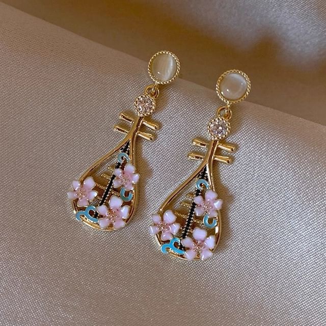 Floral Enamel Pipa Drop Earring