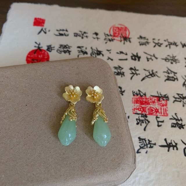 Floral Faux Earring Drop Jade