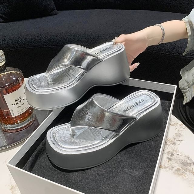 Wedge Platform Flip-Flops Heel