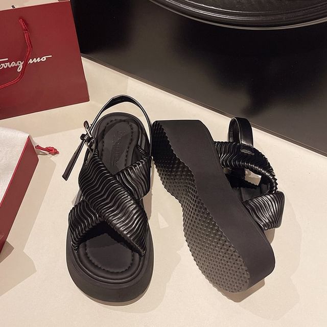 Cross Sandals Criss Platform
