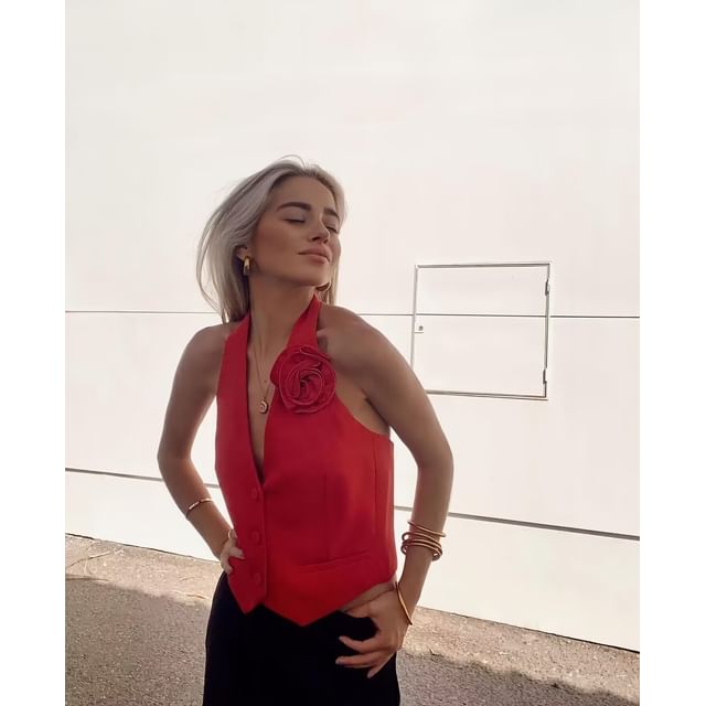 Open Back Flower Vest Plain Accent Halter Single-Breasted V-Neck Crop