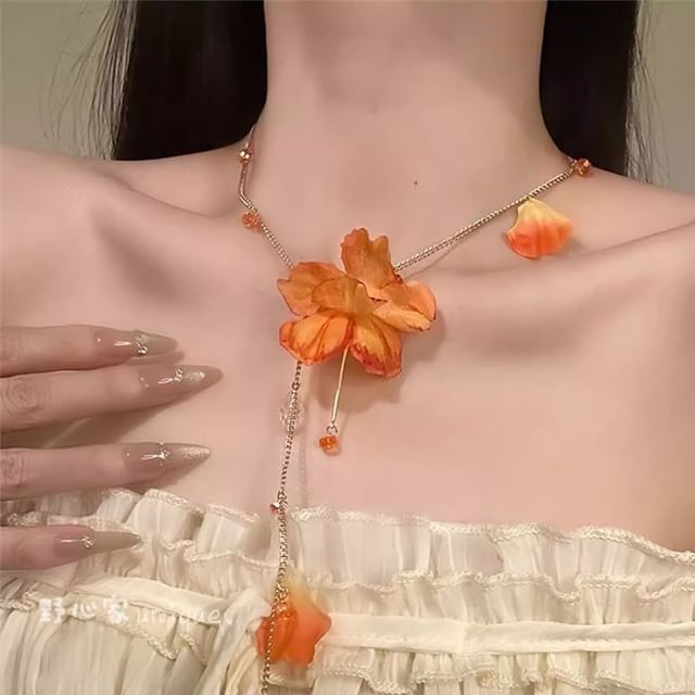 Flower Necklace Fringed Lariat