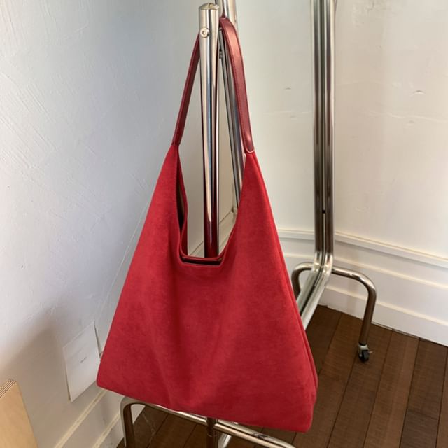 With Faux Pouch Suede Bag Tote