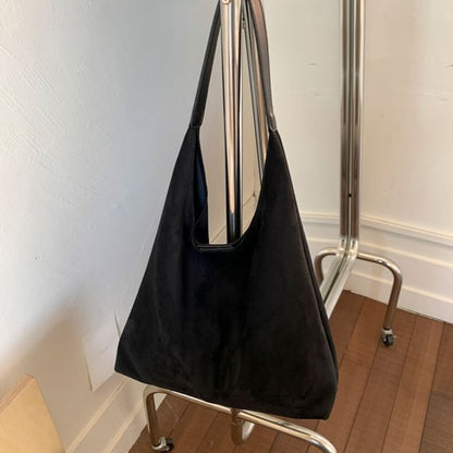 With Faux Pouch Suede Bag Tote