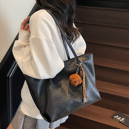 Faux Charm Plain Bag With Tote Leather