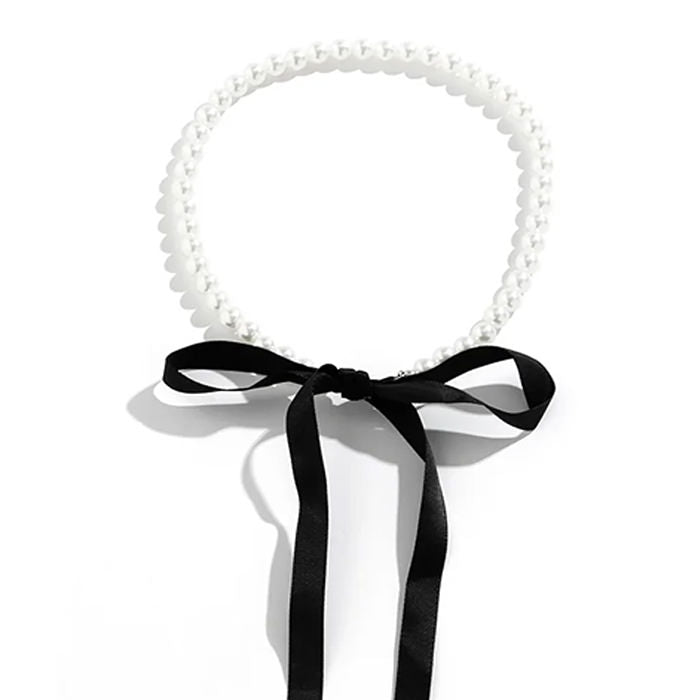 Classic Bow Pearl Necklace