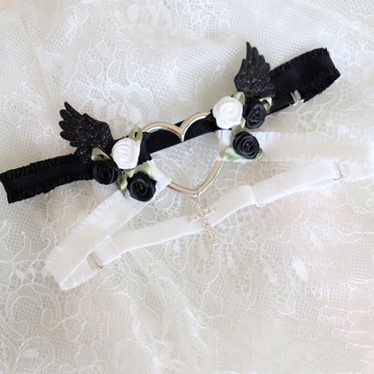 Sweet Floral Heart Wings Garter