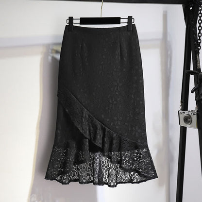 Irregular Lace Stitching Fishtail Skirt