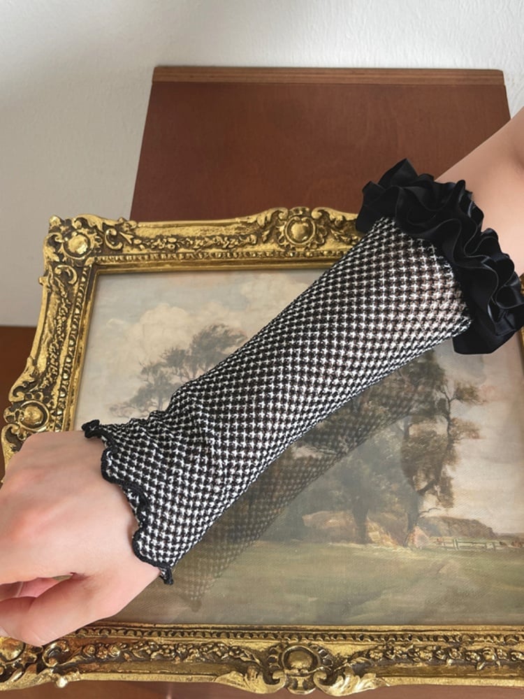 Sleeves White and Black Cuffs Ruffled