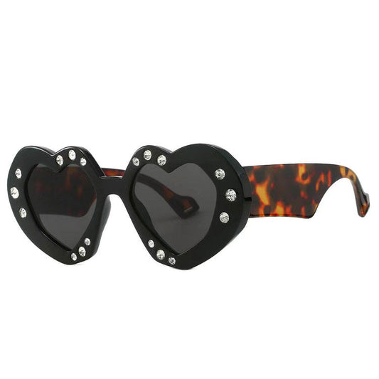 Y2K Heart-Shaped Sunglasses