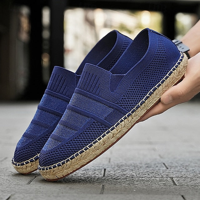 Design – Beige Woven Espadrilles with Men's Vacation