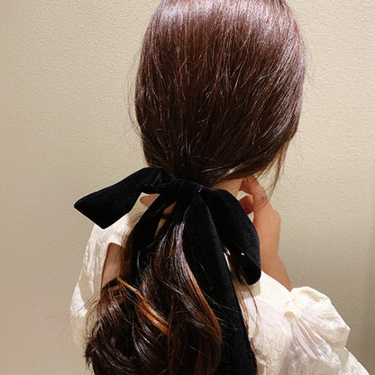 Elegant Black Velvet Hair Bow