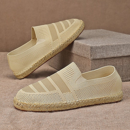 Design – Beige Woven Espadrilles with Men's Vacation