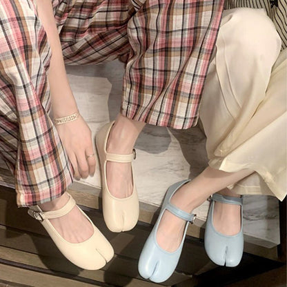 Sweet Split-Toe Tabi Ballet Flats