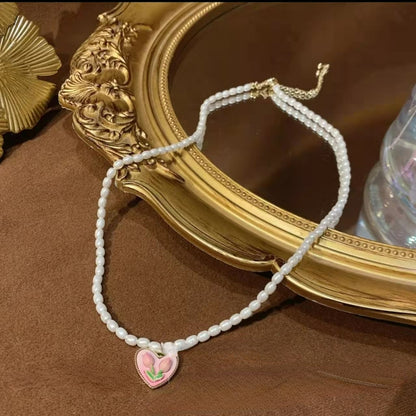 Pearl tulip heart temperament clavicle chain earrings Wonderland Case