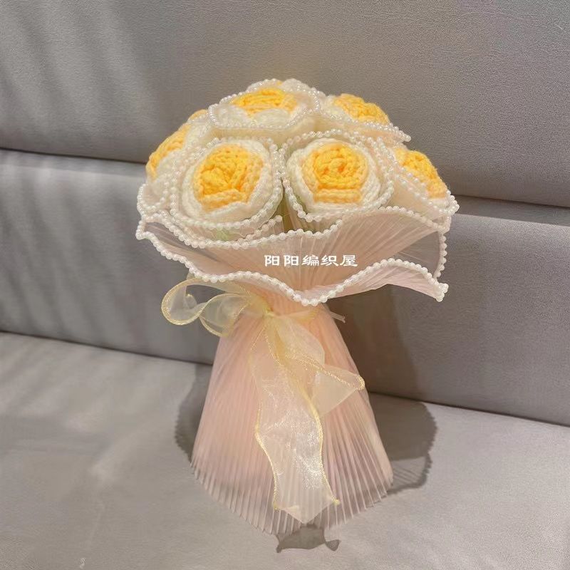 Handmade DIY Crochet Gradiented-Color Rose Bouquet - Pink Pink