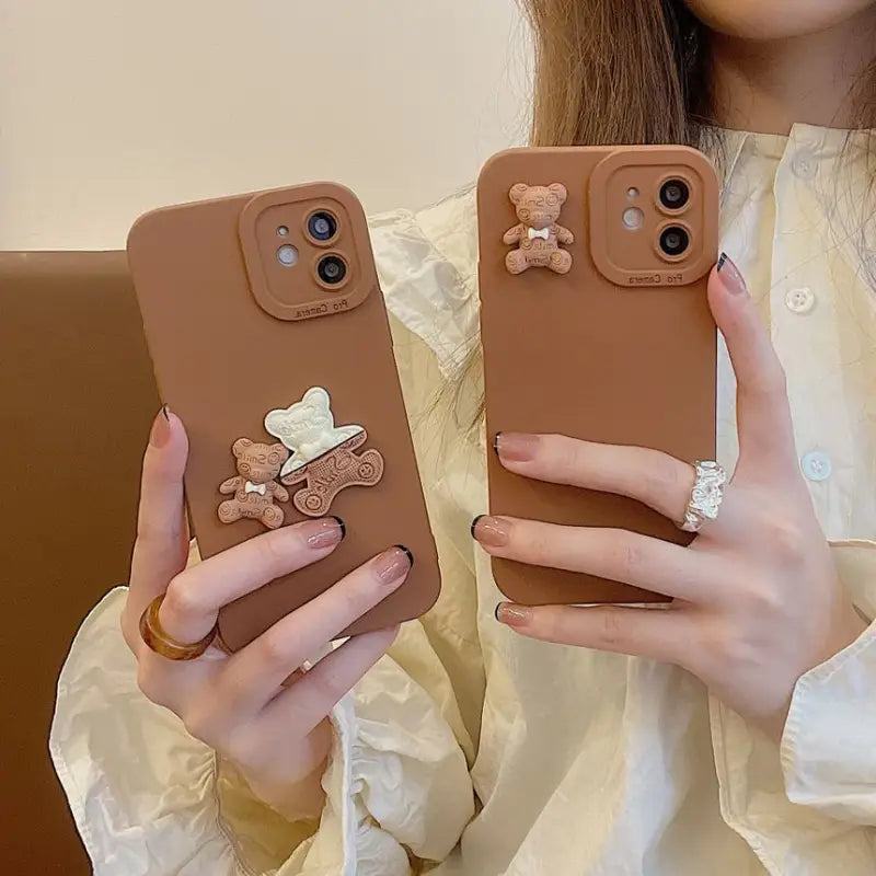 3D Bear Phone Case - iPhone 13 Pro Max / 13 Pro / 13 / 12 Pro Max / 12 Pro / 12 / 11 Pro Max / 11 Pro / 11 / XS Max / XR / XS / X / 8 Plus / 7 Plus / 8 / 7-28