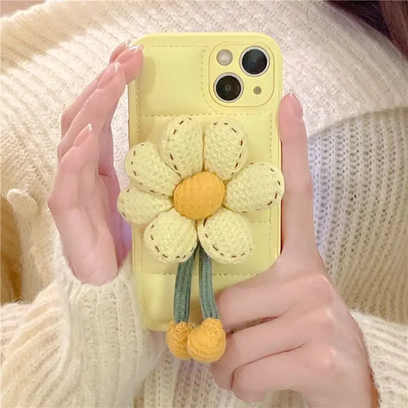 3D Flower Phone Case - iPhone 13 Pro Max / 13 Pro / 13 / 13 