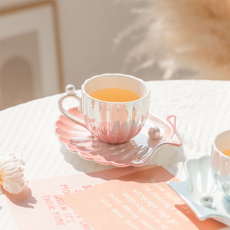 Pearl Princess Tea Cup - Moon MK18925 Wonderland Case